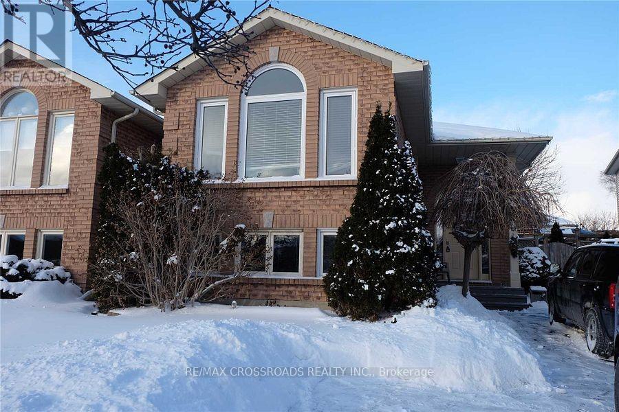 Semi-Detached/Link at 1062 PEPPERBUSH COURT, Oshawa (Pinecrest)