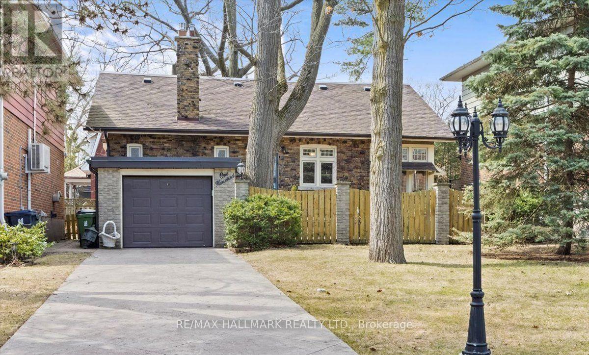 Detached at 100 WARDEN AVENUE, Toronto (Birchcliffe-Cliffside)