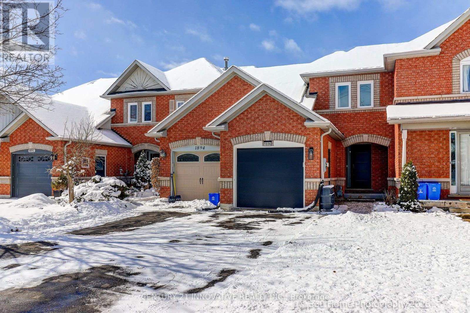 Townhouse at 1896 WOODGATE COURT, Oshawa (Samac)