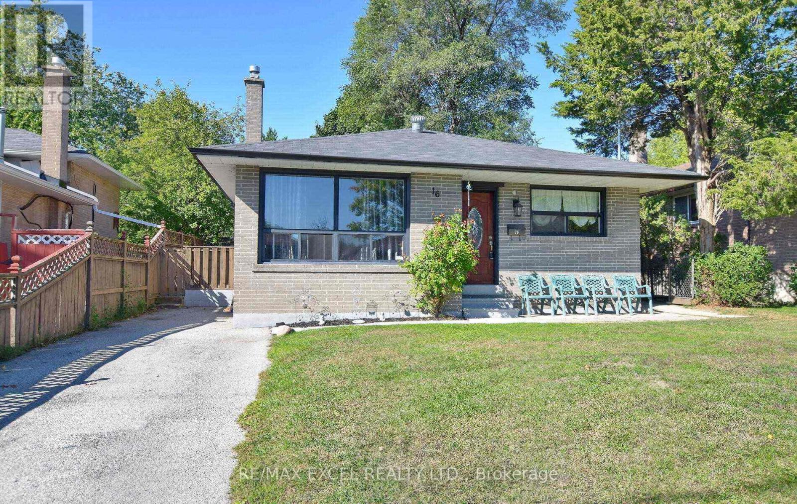 Detached at 16 SUNDANCE CRESCENT, Toronto (Woburn)