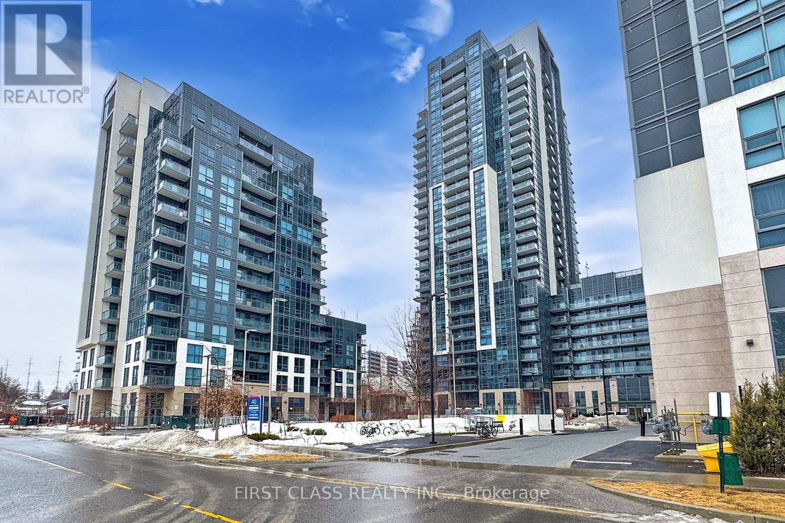Apartment at 1506 - 20 MEADOWGLEN PLACE, Toronto (Woburn)