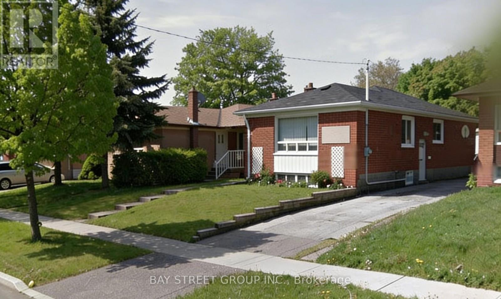 Detached at 106 WYE VALLEY ROAD, Toronto (Dorset Park)