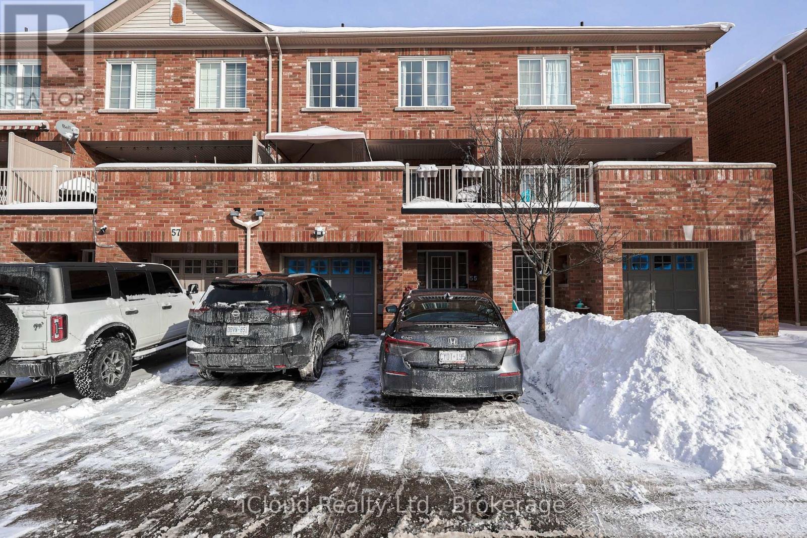 Townhouse at 55 MAIDSTONE WAY, Whitby (Taunton North)