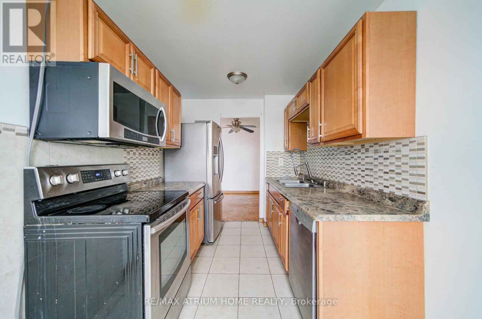 Apartment at 804 - 1101 PHARMACY AVENUE, Toronto