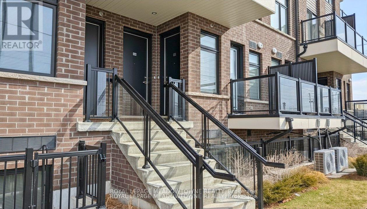 Townhouse at 319 - 755 OMEGA DRIVE, Pickering (Woodlands)