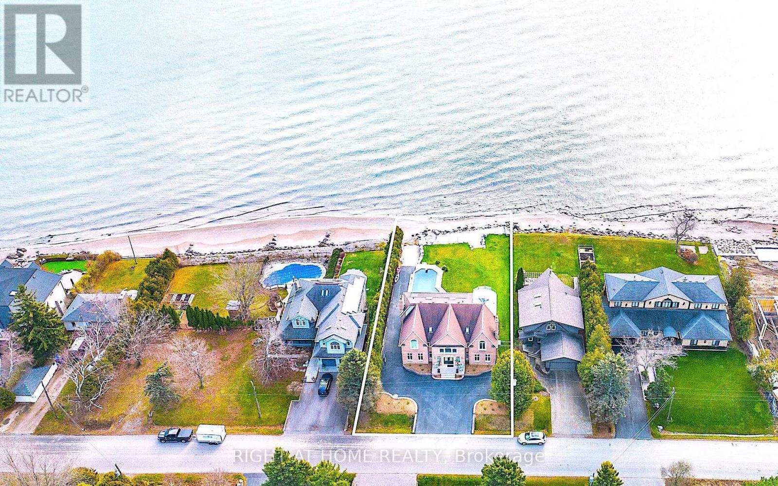 Detached at 26 ONTORO BOULEVARD, Ajax (South East)