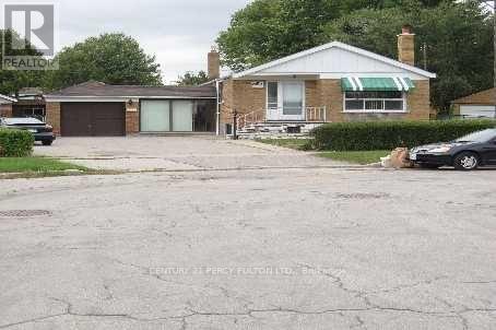 Detached at 8 KILPATRICK PLACE, Toronto (Wexford-Maryvale)