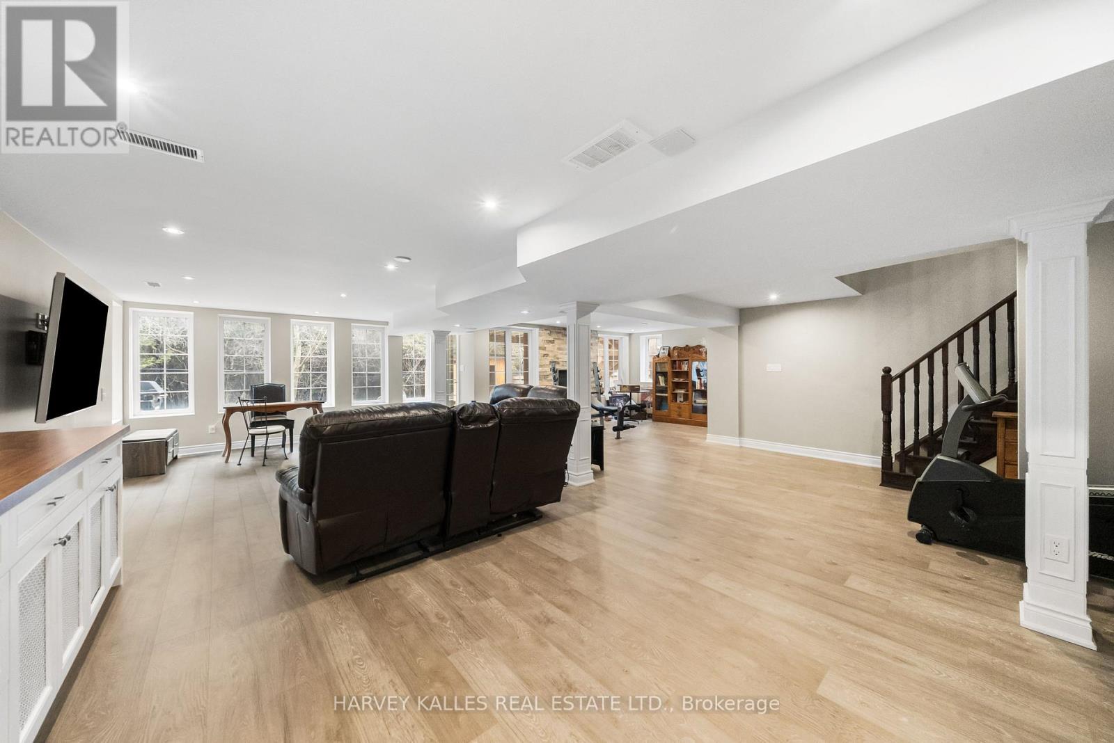 Detached at 86 ROCKLAND CRESCENT, Whitby
