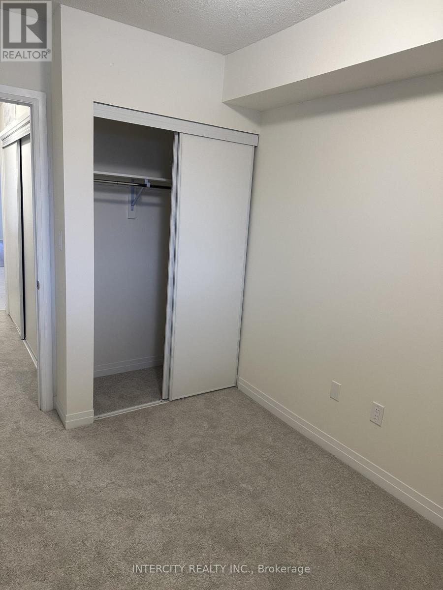 Townhouse at 13 - 245 MCLEVIN AVENUE, Toronto