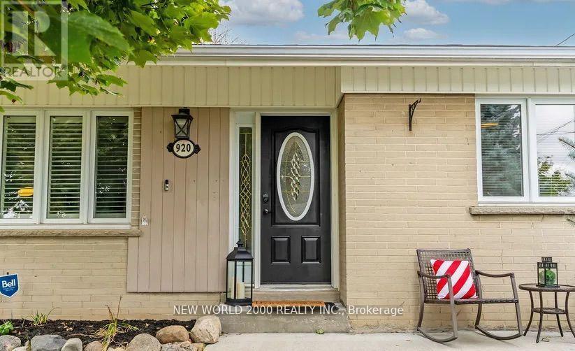 Detached at 920 GREENWOOD CRESCENT, Whitby (Downtown Whitby)