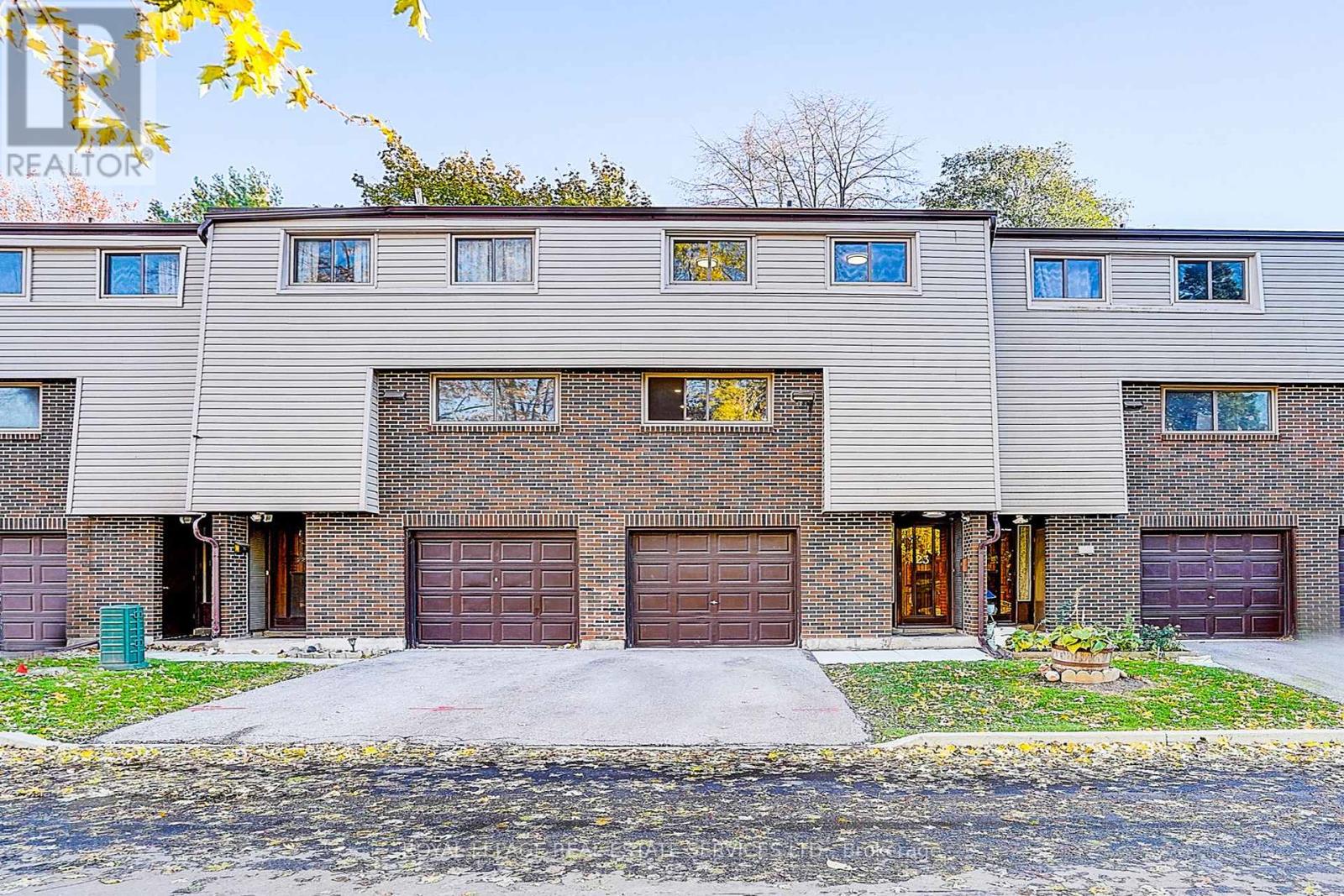 Townhouse at 23 - 2020 PHARMACY AVENUE, Toronto (L'Amoreaux)
