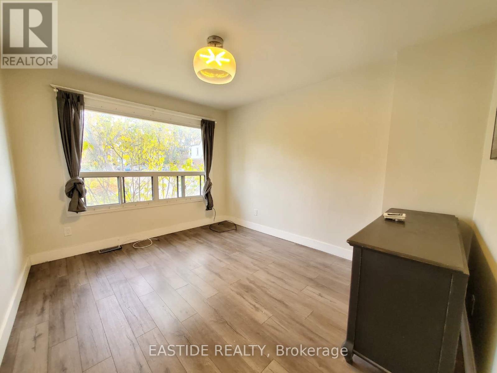 Detached at MAIN - 212 MONARCH PARK AVENUE, Toronto