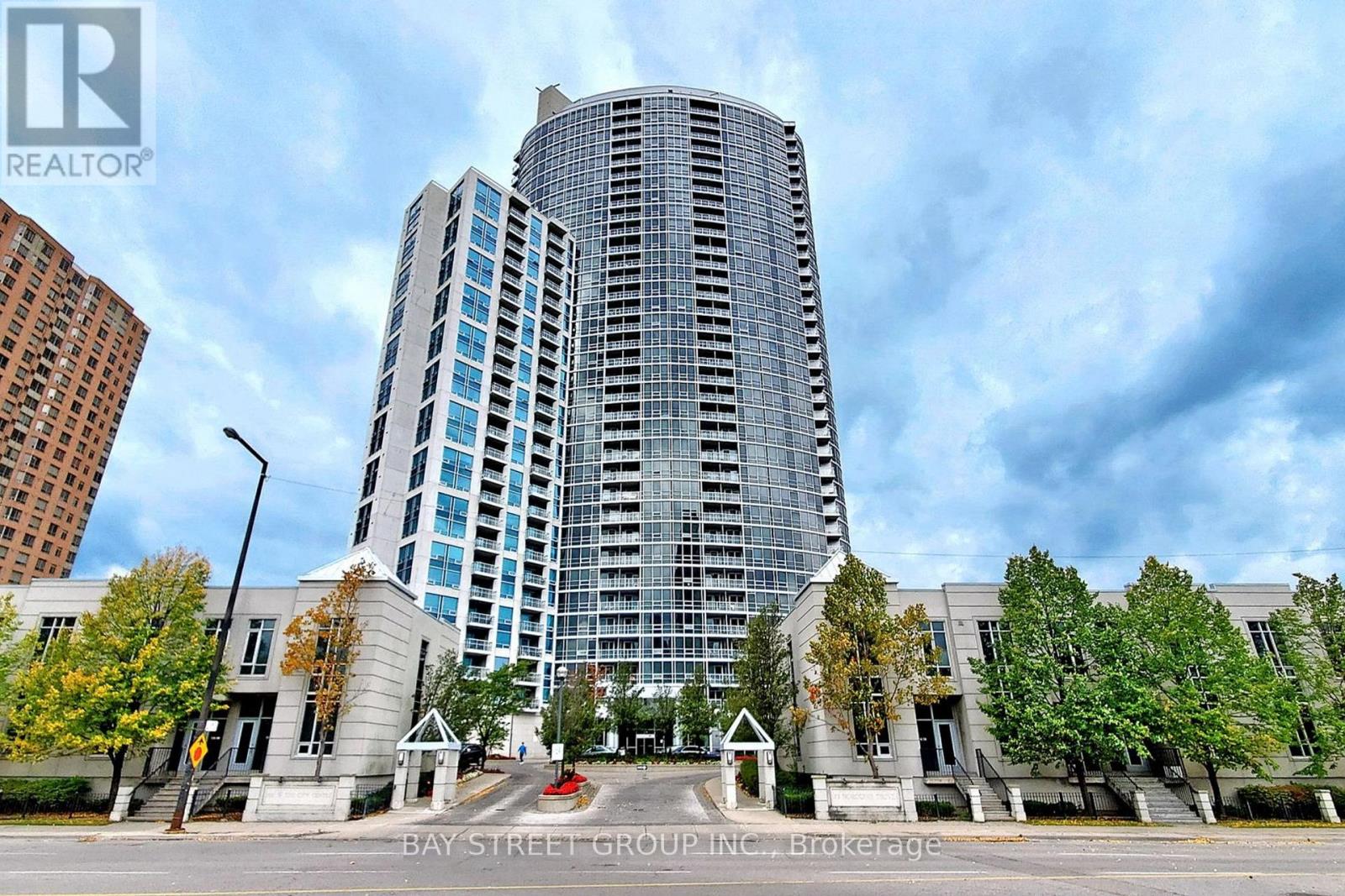 Apartment at 3010 - 83 BOROUGH DRIVE, Toronto (Bendale)