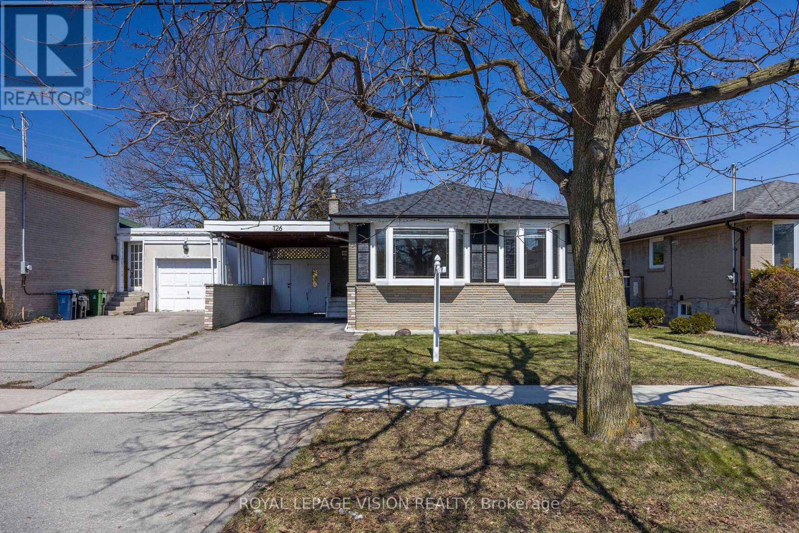 Detached at 126 MILFORD HAVEN DRIVE, Toronto (Morningside)