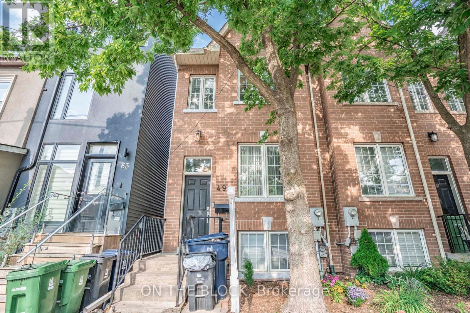 Townhouse at 49 LESLIE STREET, Toronto (Greenwood-Coxwell)