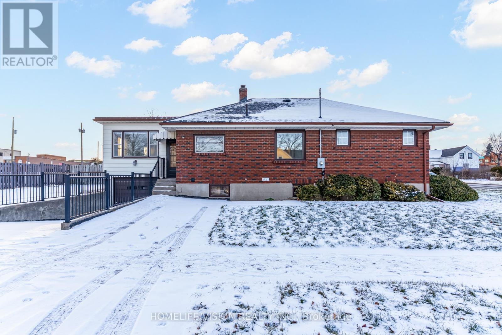 Vacant Land at 133 MARY STREET E, Whitby (Downtown Whitby)