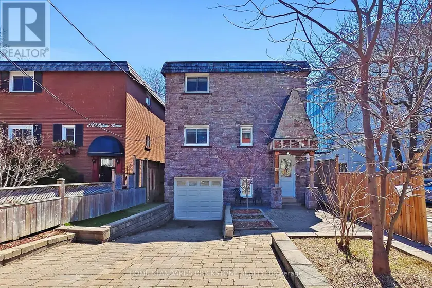 Detached at 21 PRETORIA AVENUE, Toronto