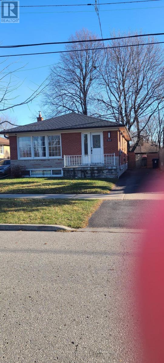 Detached at BSMT - 97 PANDORA CIRCLE, Toronto (Woburn)