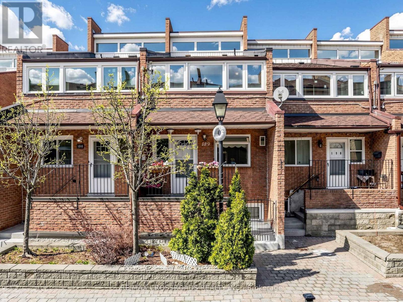 Townhouse at 189 - 50 SCARBOROUGH GOLF CLUB ROAD, Toronto (Scarborough Village)