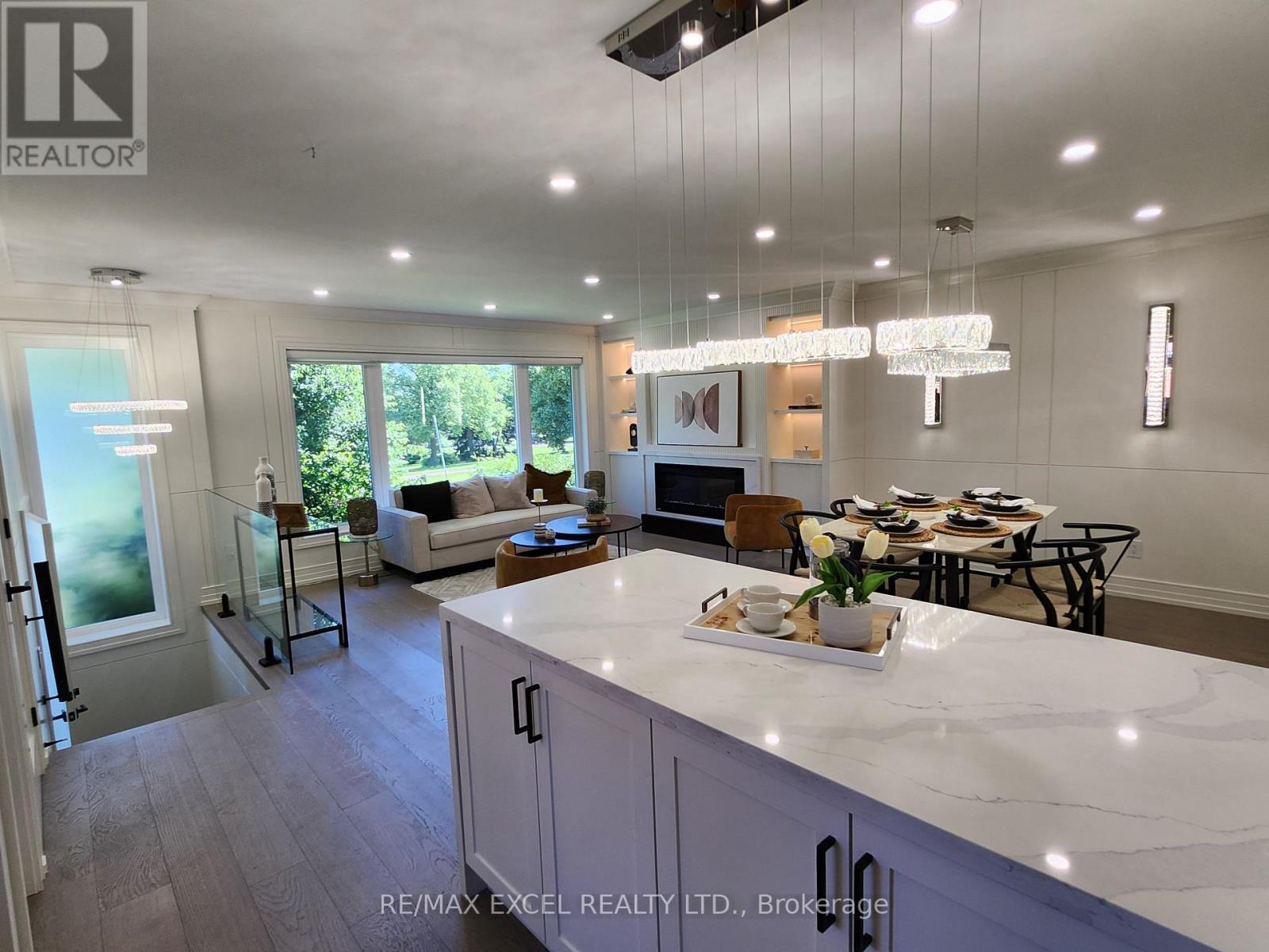 Detached at MAIN - 6 GLAIVE DRIVE, Toronto (Dorset Park)