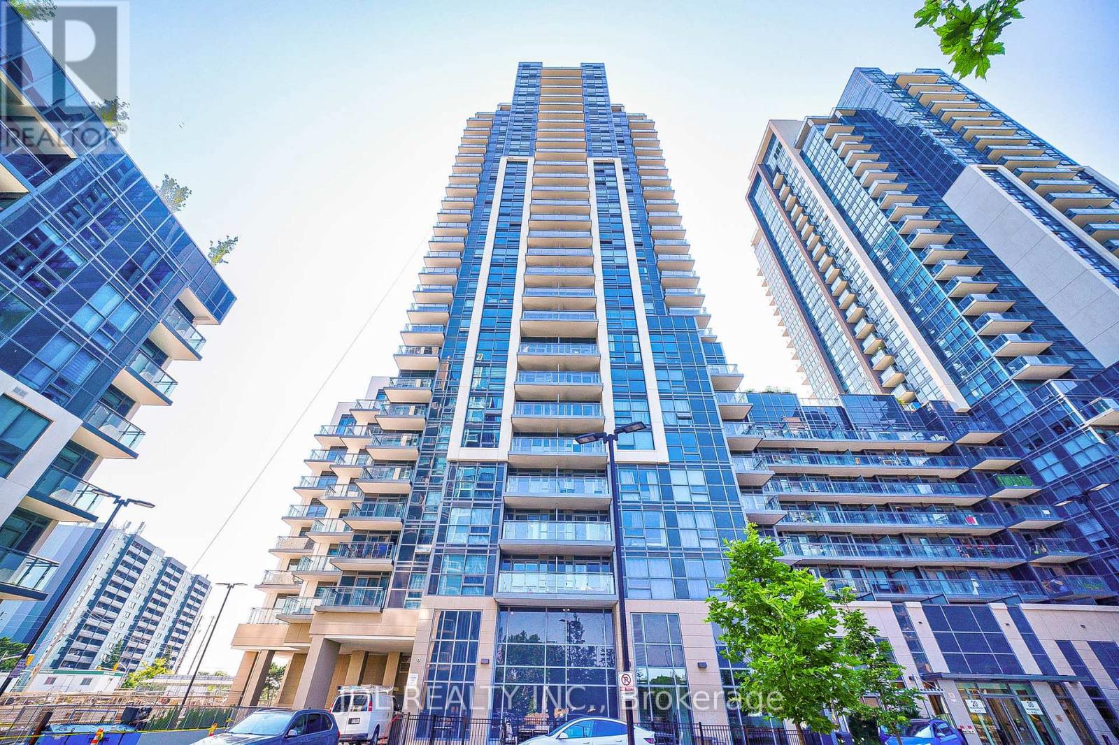 Apartment at 334 - 20 MEADOWGLEN PLACE, Toronto (Woburn)