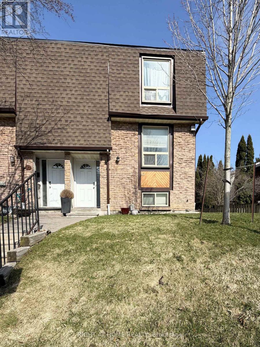 Townhouse at 42 - 1400 MARY STREET N, Oshawa (Samac)