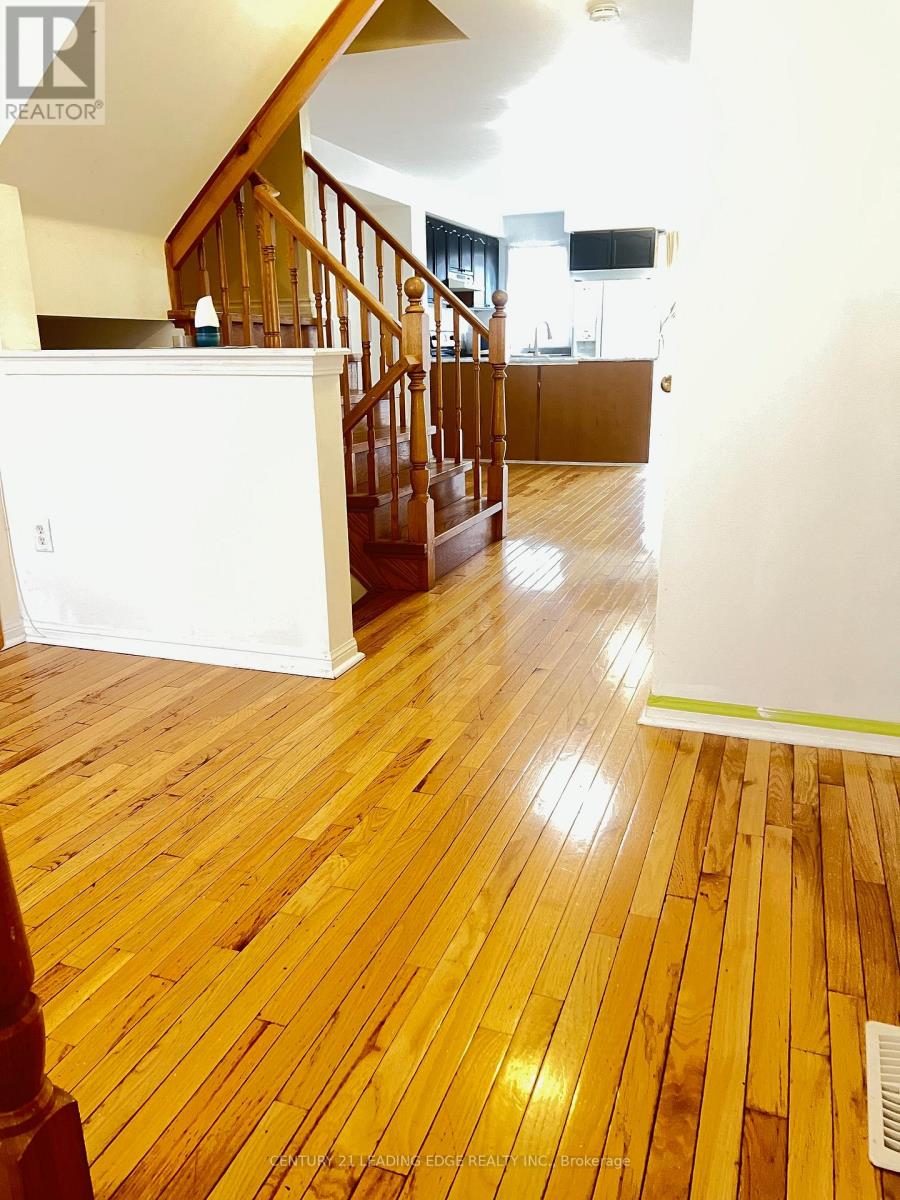 Townhouse at 17 COYOTE CRESCENT, Toronto (Rouge)