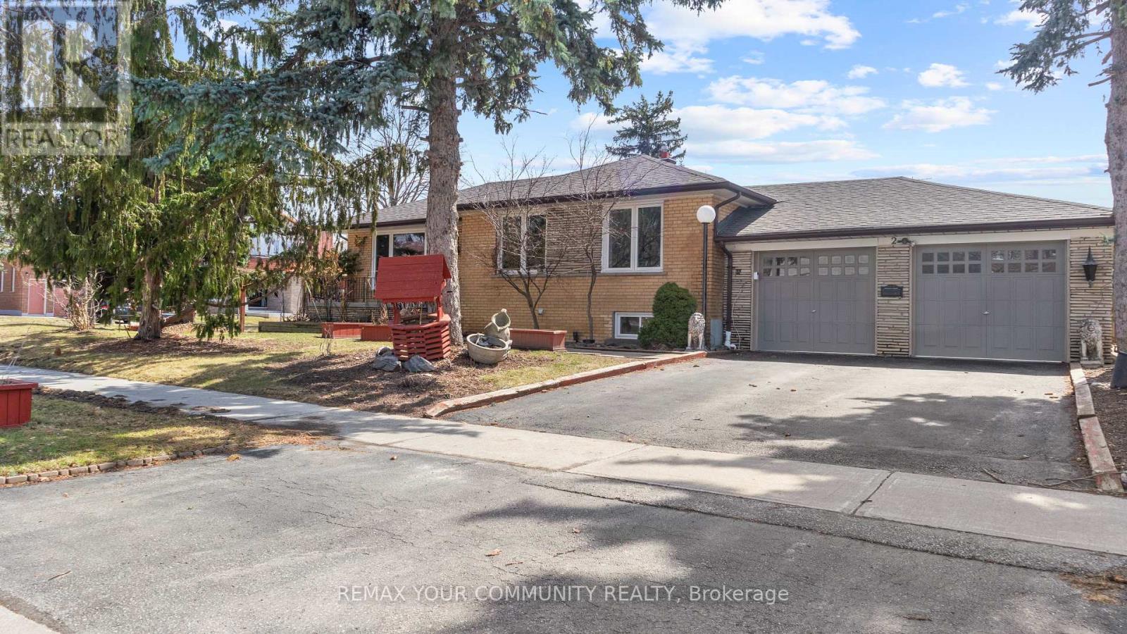 Other at LOWER - 2 EMMELINE CRESCENT, Toronto (Agincourt South-Malvern West)