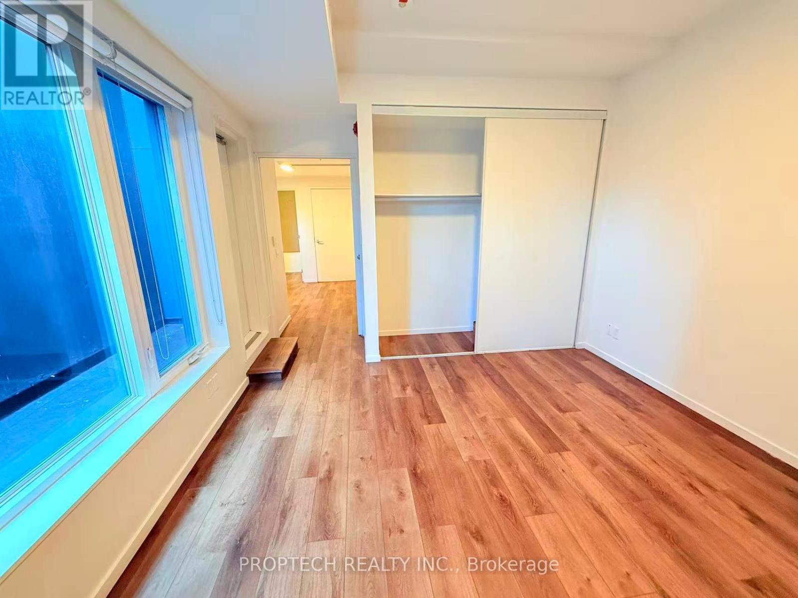 Multiplex at 206 - 377 BROADVIEW AVENUE, Toronto
