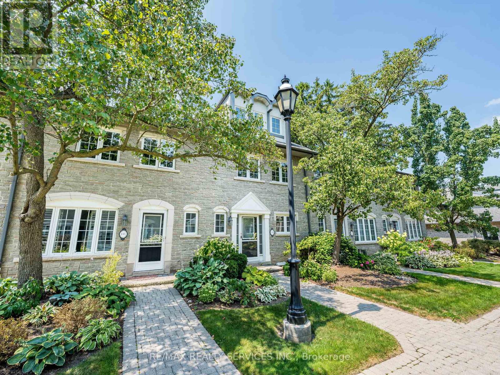 Townhouse at 136 - 1995 ROYAL ROAD, Pickering (Village East)