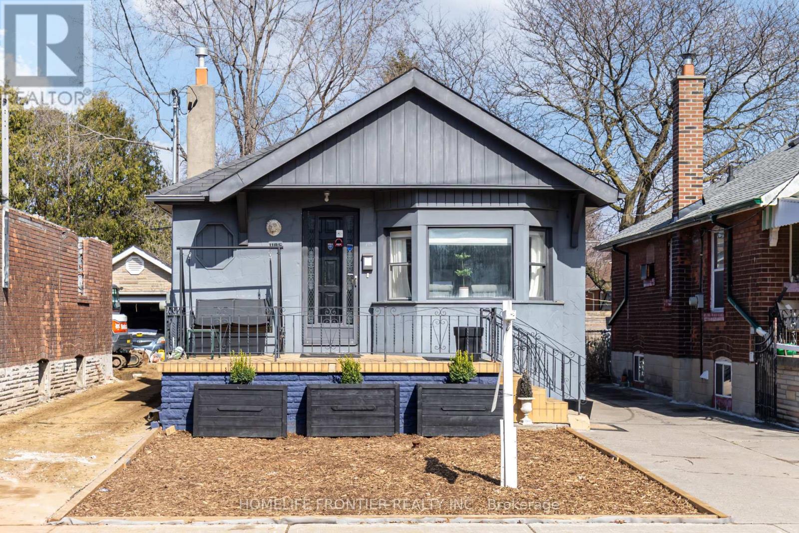 Detached at 1105 GREENWOOD AVENUE, Toronto (East York)