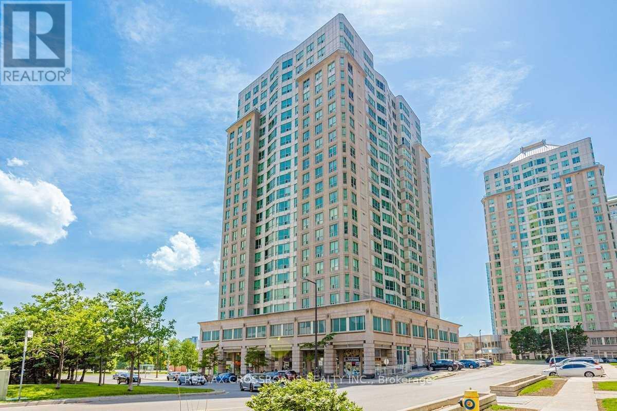 Apartment at 1702 - 8 LEE CENTRE DRIVE, Toronto (Woburn)