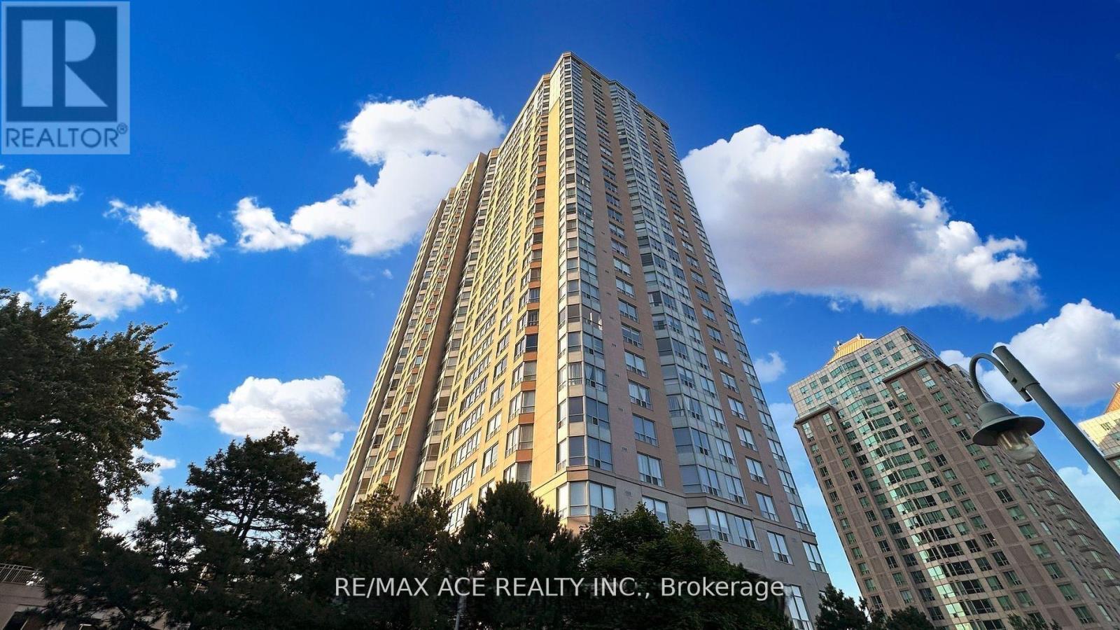 Apartment at 615 - 88 CORPORATE DRIVE, Toronto (Woburn)