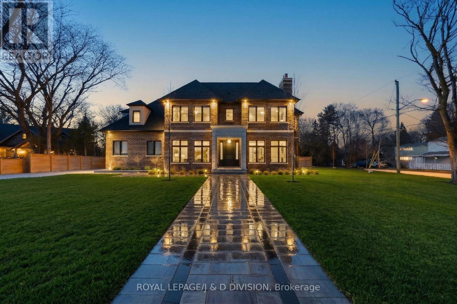 Detached at 4 PINE RIDGE DRIVE, Toronto (Cliffcrest)