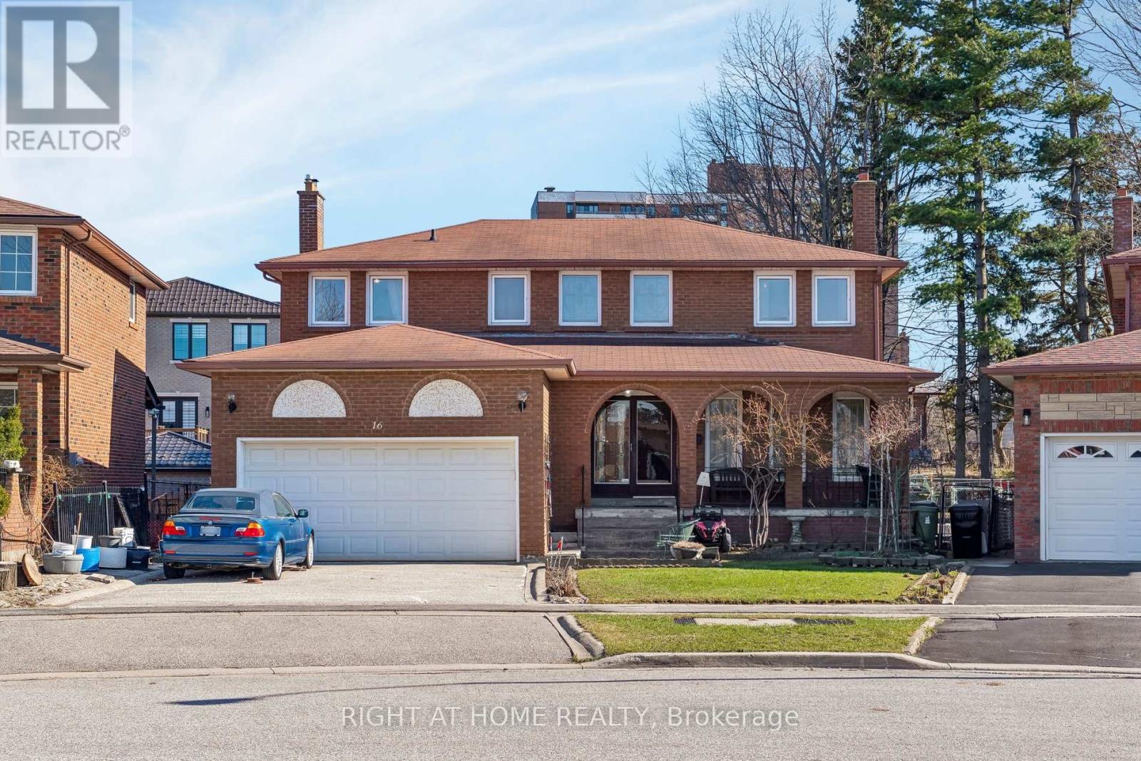 Detached at 16 ASCOLDA BOULEVARD, Toronto (Eglinton East)