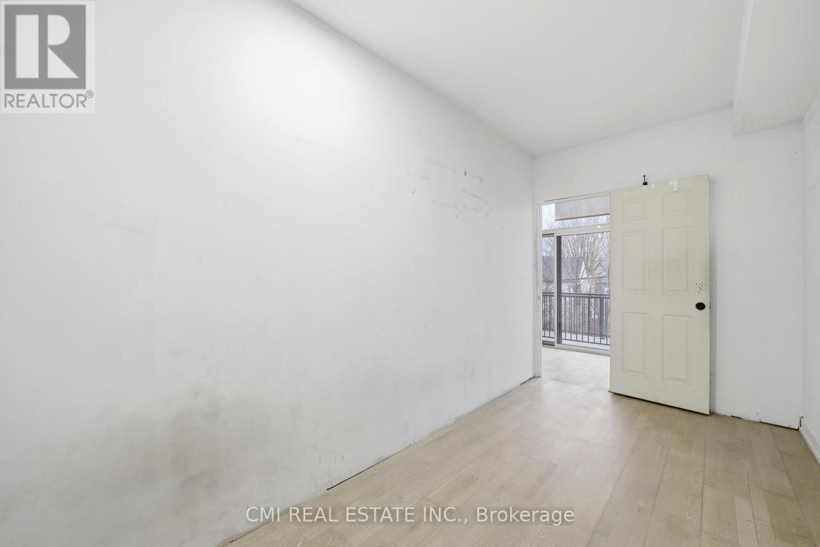 Townhouse at 10 - 1321 GERRARD STREET E, Toronto