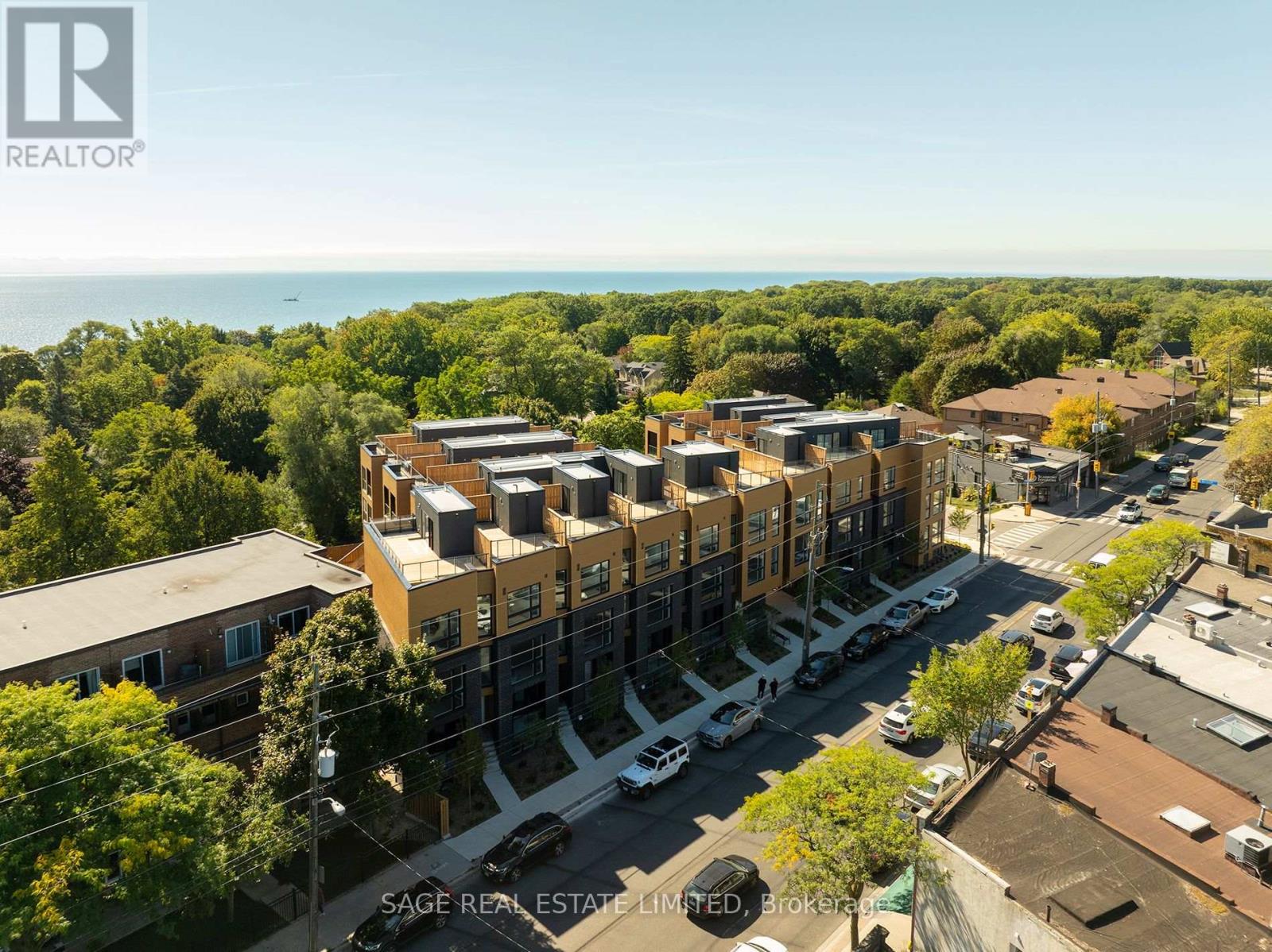 Townhouse at 21 - 35 BIRCHCLIFF AVENUE, Toronto (Birchcliffe-Cliffside)