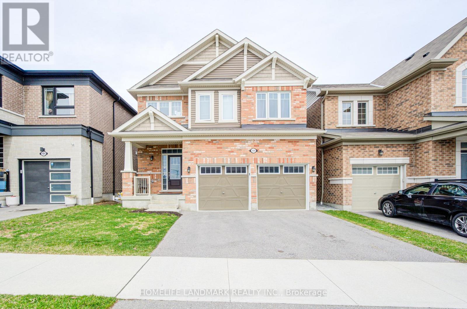Detached at 106 BARKERVILLE DRIVE, Whitby
