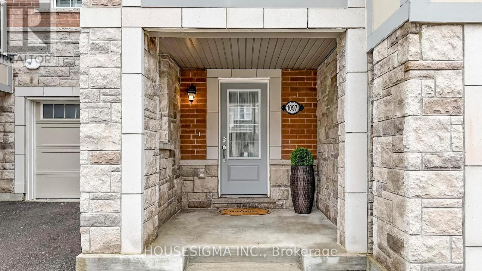 Townhouse at 1097 SILK STREET, Pickering
