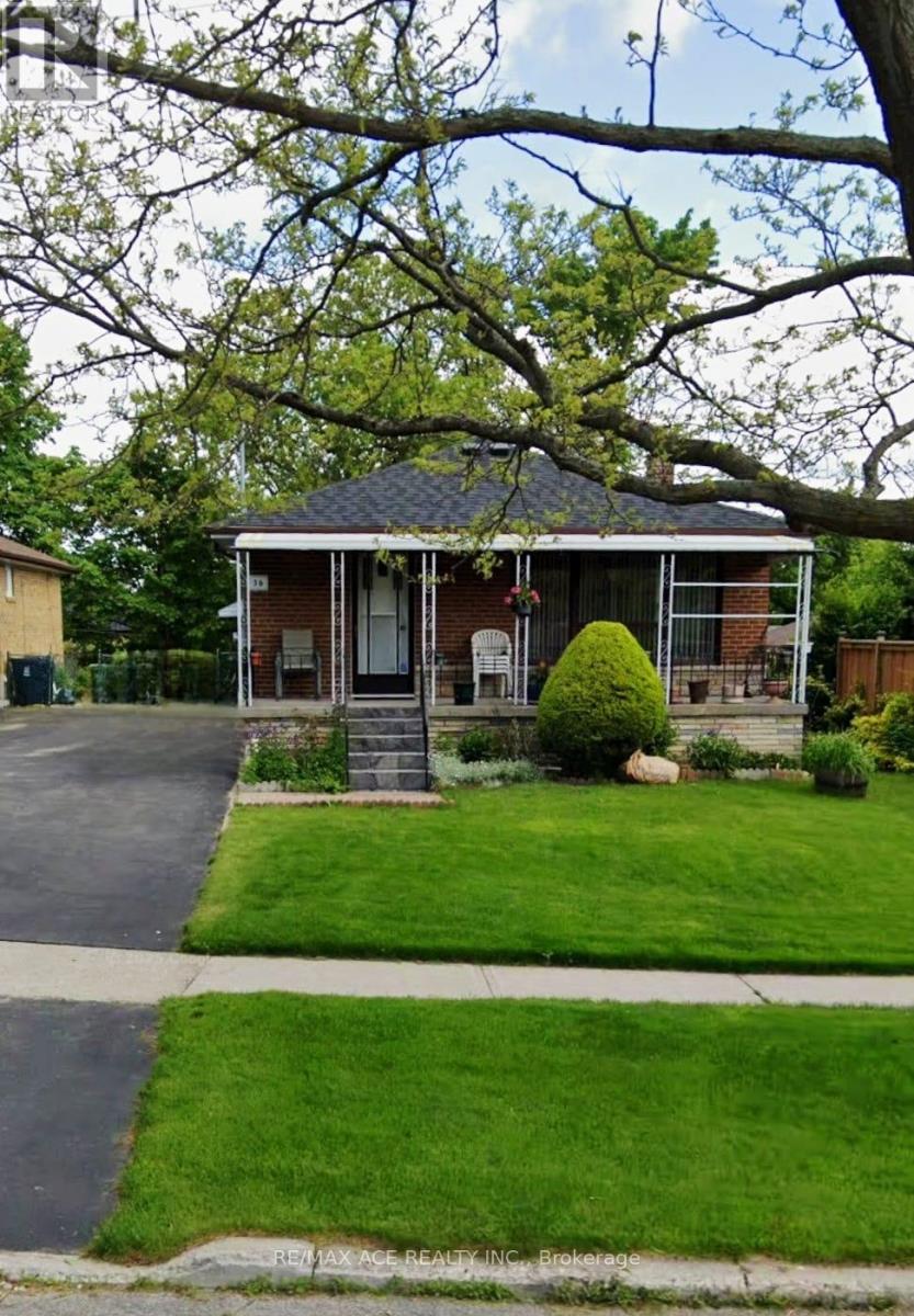 Detached at 36 DELAWANA DRIVE, Toronto (Woburn)