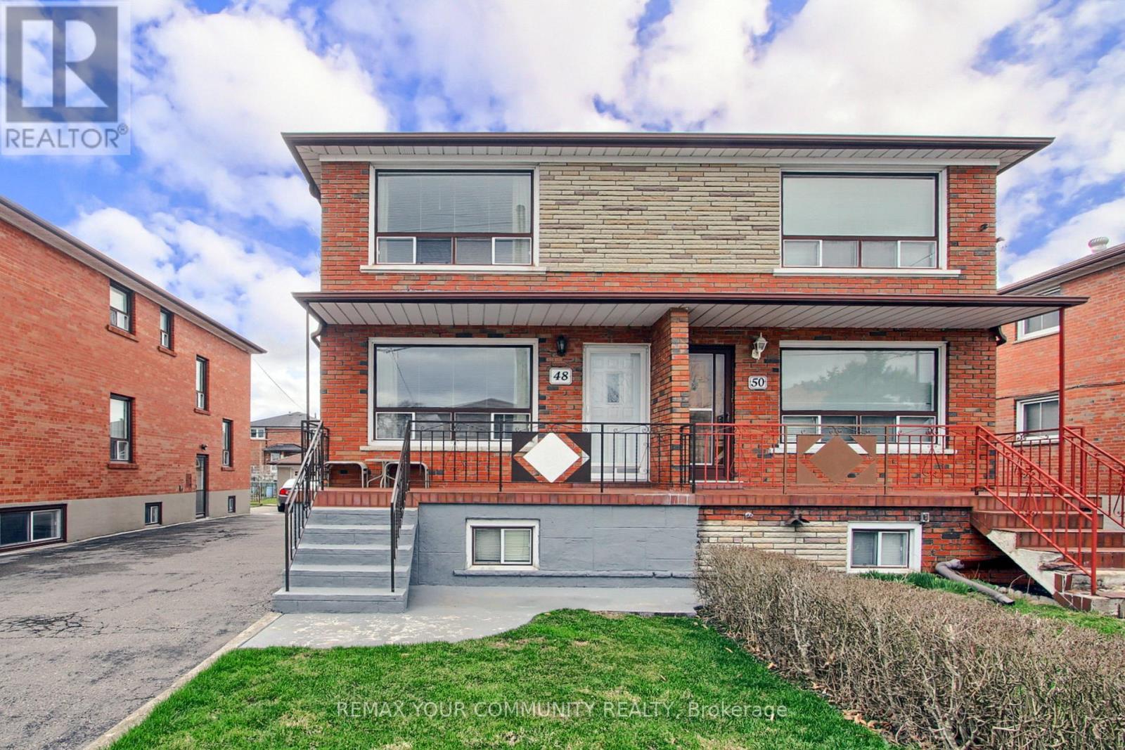 Semi-Detached/Link at 48 NORTH WOODROW BOULEVARD, Toronto (Clairlea-Birchmount)