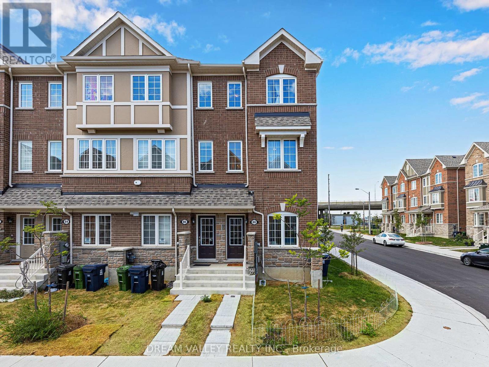 Townhouse at 88 JOLLY WAY, Toronto (Dorset Park)