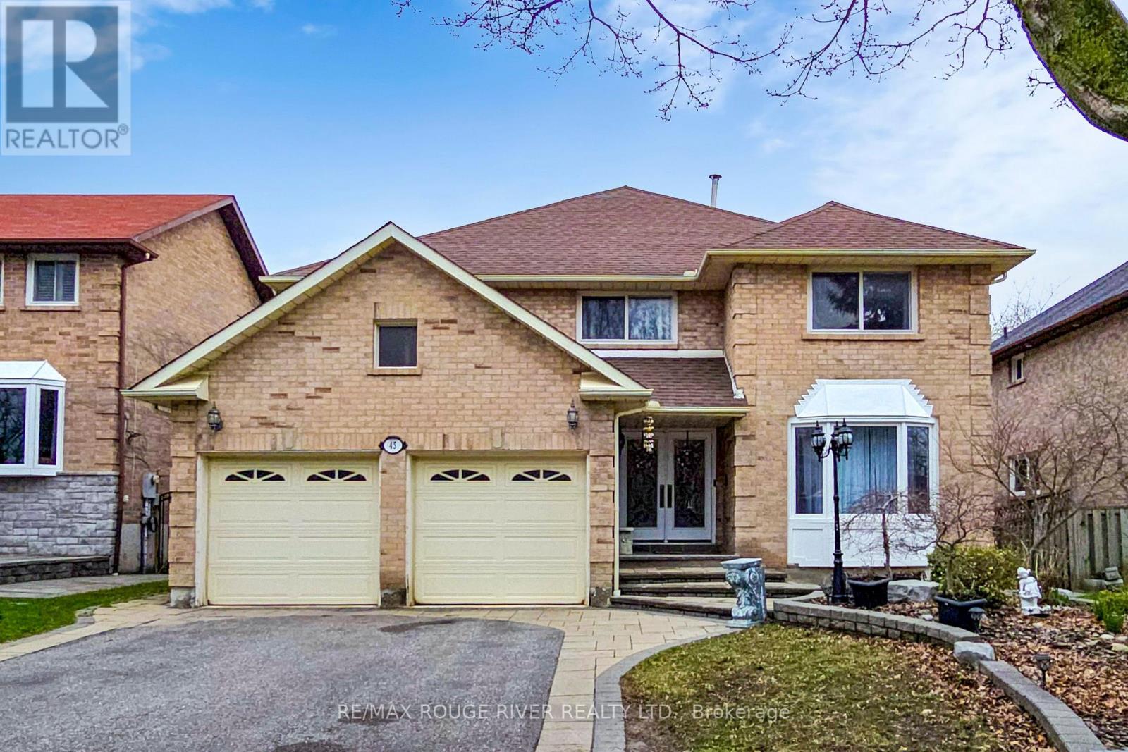 Detached at 45 ROTHERGLEN ROAD N, Ajax (Central West)