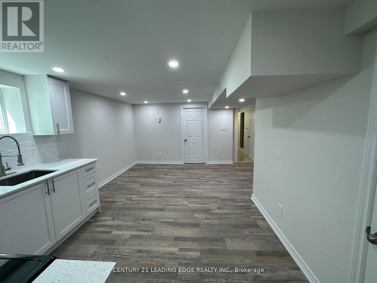 Detached at BSMT - 11 WHITE ABBEY PARK, Toronto (Wexford-Maryvale)