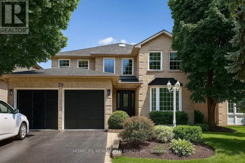 Detached at 35 CHIPPERFIELD CRESCENT, Whitby (Pringle Creek)