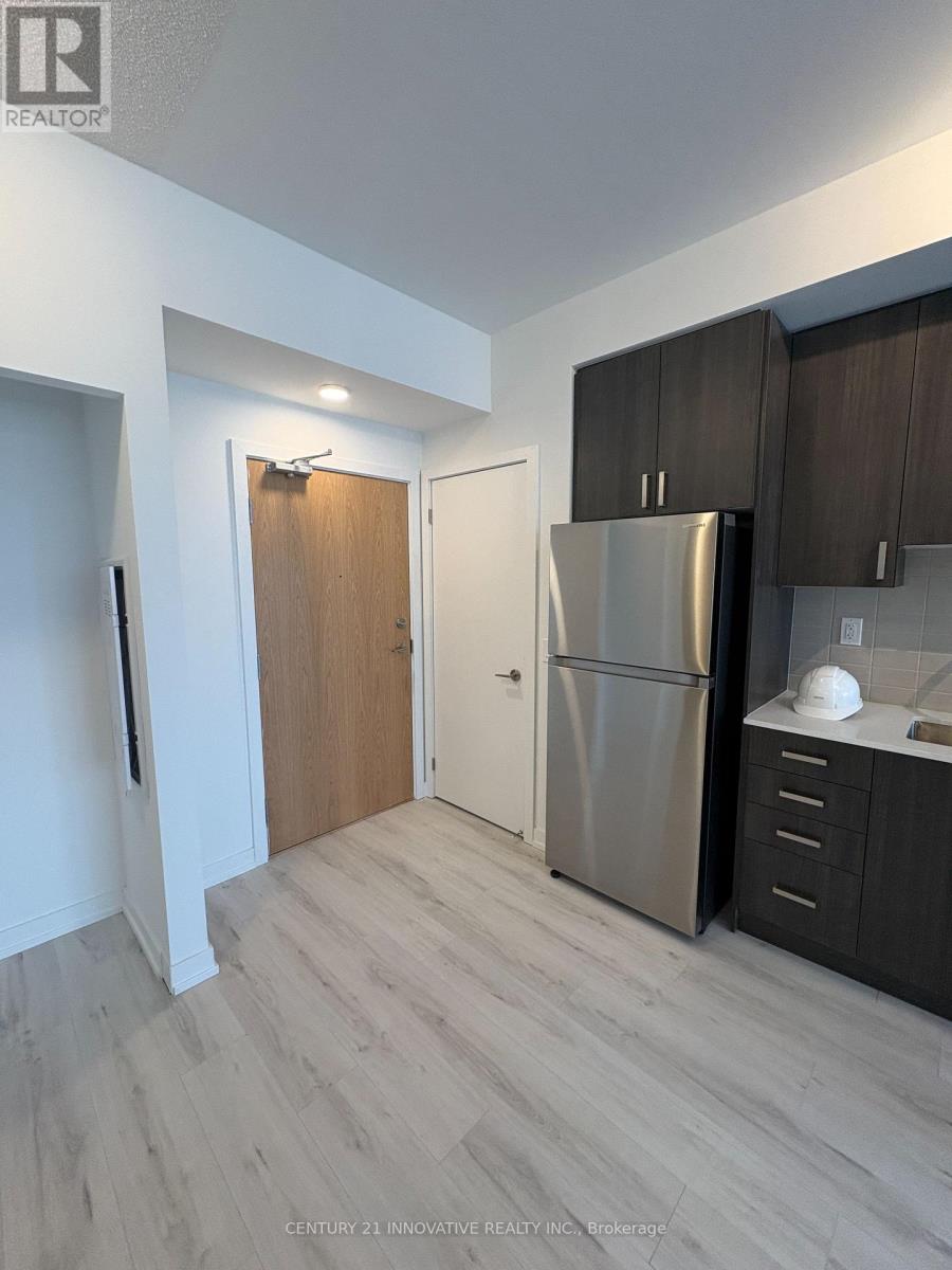 Apartment at 2401 - 1435 CELEBRATION DRIVE, Pickering (Bay Ridges)