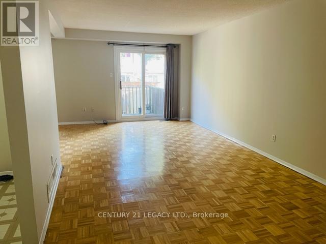 Townhouse at (UPPER) - 65 BRADSTONE SQUARE, Toronto