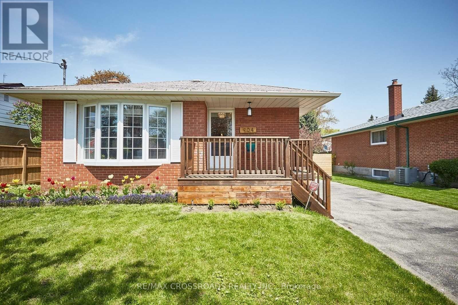 Detached at BSMT - 904 CROCUS CRESCENT, Whitby (Downtown Whitby)