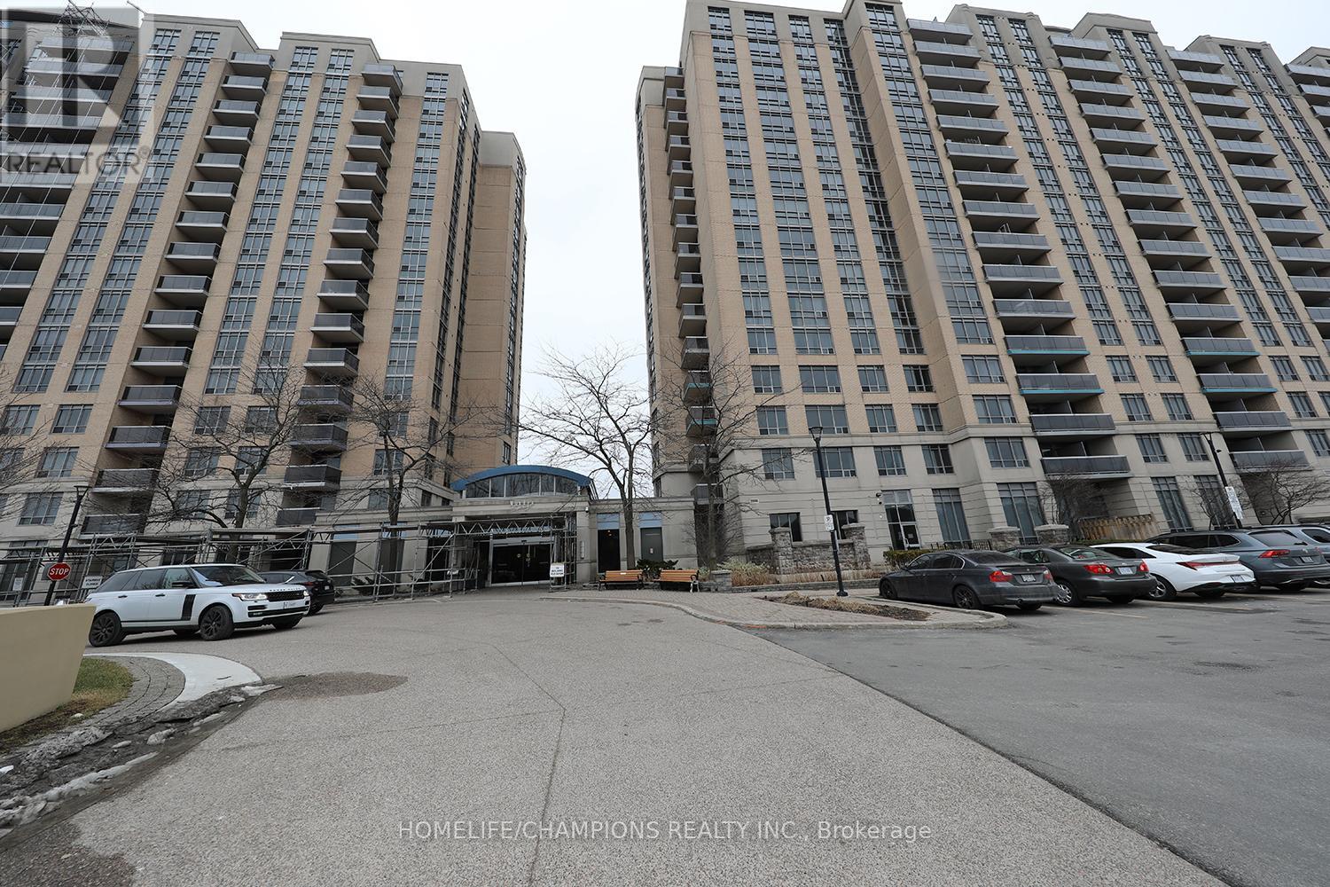Apartment at PH15 - 8 MONDEO DRIVE, Toronto (Dorset Park)