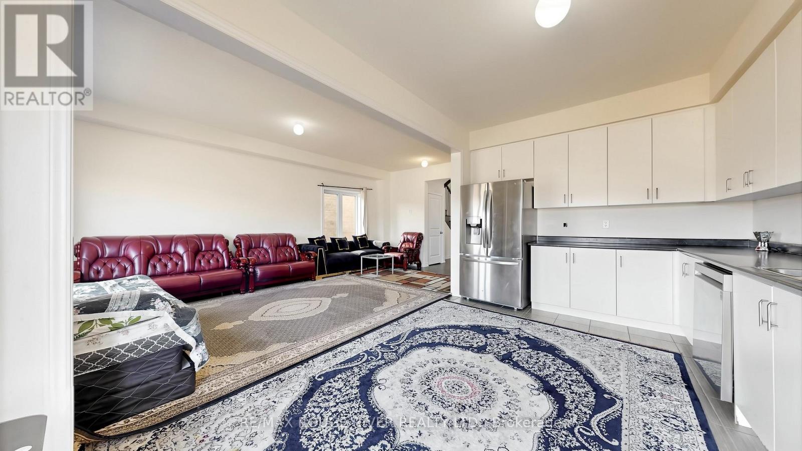 Detached at 1099 CAMEO STREET, Pickering